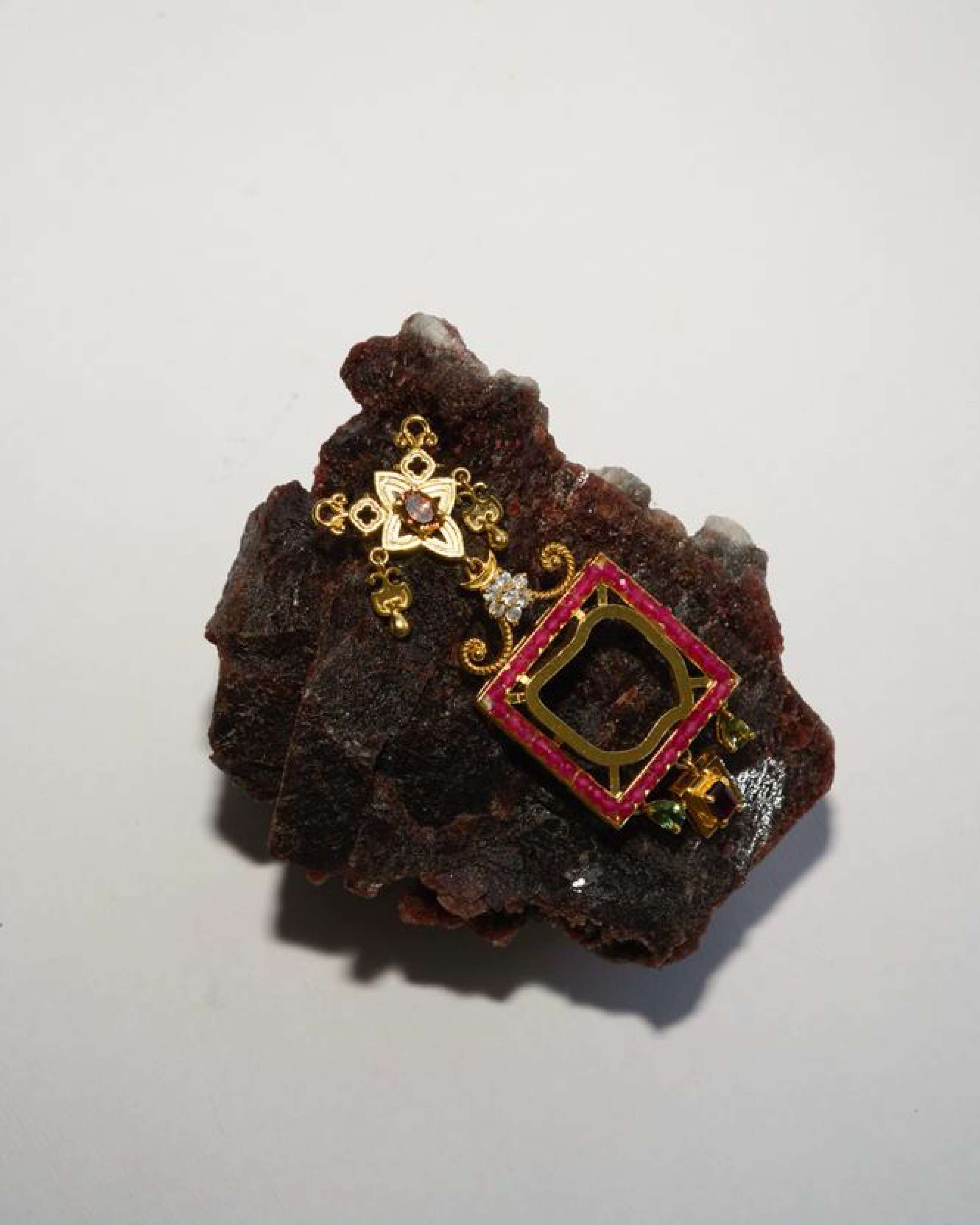Coin pendant - Mahbub Ali Khan
