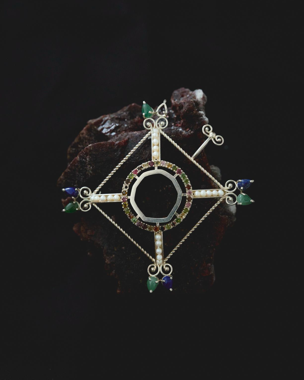 Coin pendant - Akbar