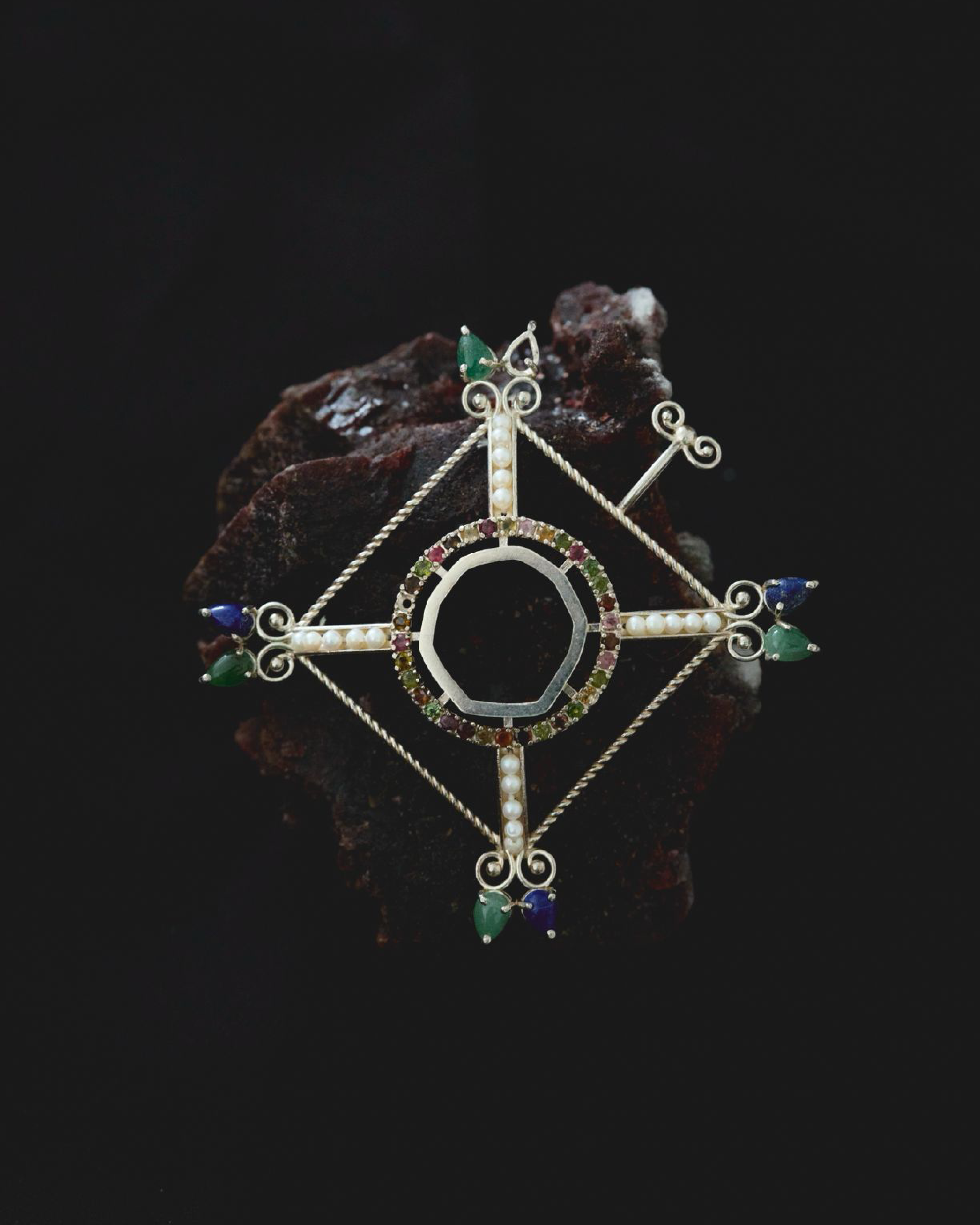 Coin pendant - Akbar