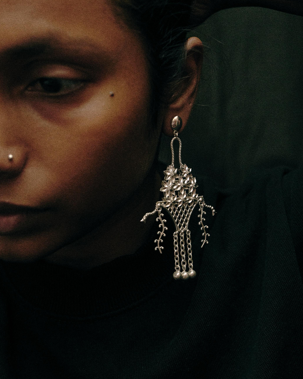 Guldasta Earrings